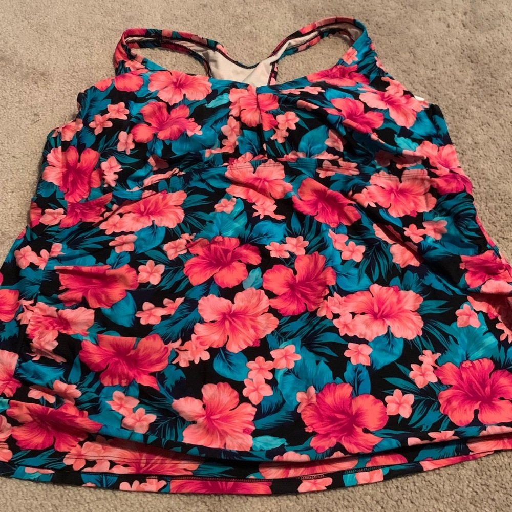 Ava & Viv size 22 floral Tankini Top Floral